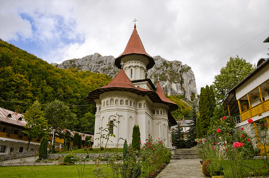 Manastirea Ramet Romania