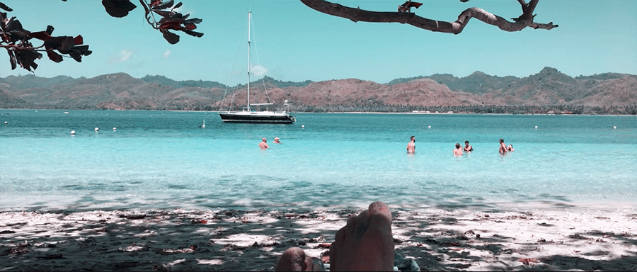 gili asahan lombok indonesia beach